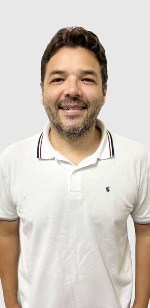 Dr. Carlos Eduardo Dantas de Menezes